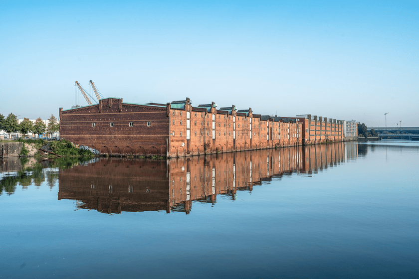 KL in the Harbour. Hungarian Women in the Dessauer Ufer subcamp (IGdJ)
